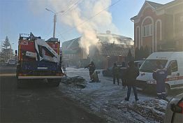 В Кузнецке не удалось спасти хозяина сгоревшего дома