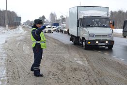 День с пензенским инспектором ДПС: батюшка-нарушитель и убегающие пешеходы