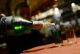 Инициатива пензенских депутатов об ограничениях продажи алкоголя принята на рассмотрение в Госдуму РФ