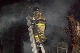 В ночь на 8 марта в Пензе сгорел дом на ул. Колышлейской