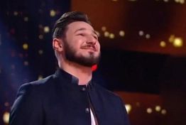 Лазарев назвал «скучным» исполнение Андрея Позова в финале шоу «Ну-ка, все вместе!»